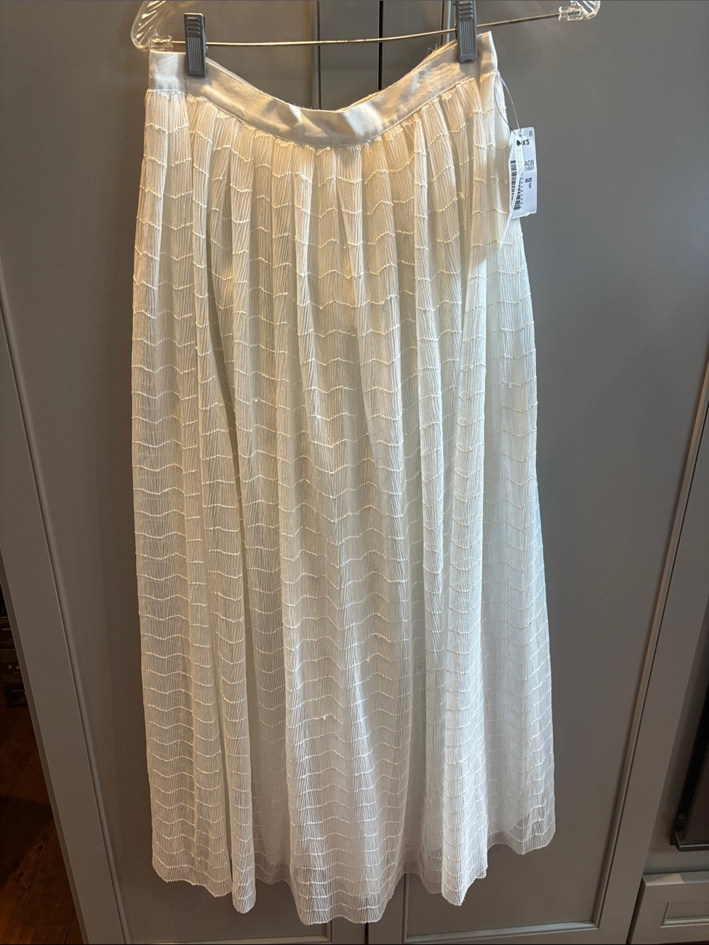 NWT Alice +Olivia sequins maxi skirt sz 6